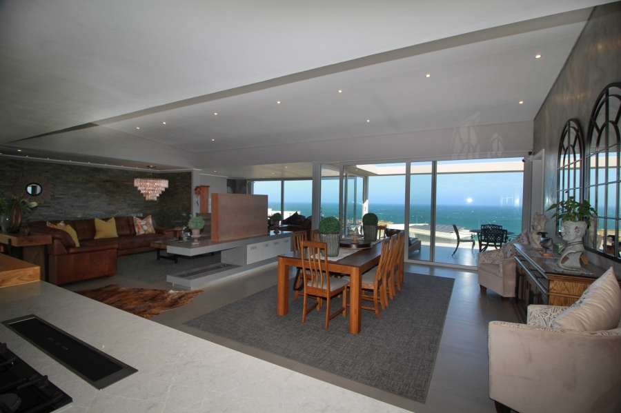 4 Bedroom Property for Sale in Pinnacle Point Golf Estate Western Cape